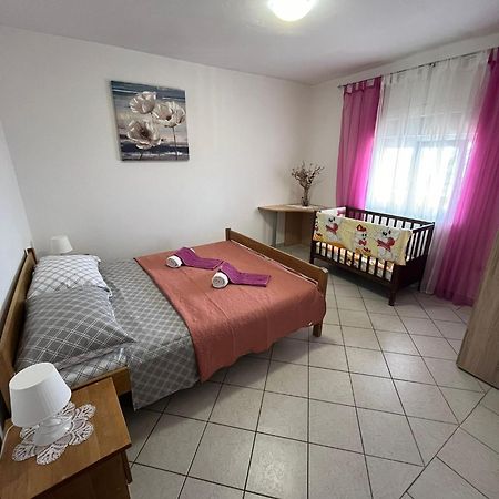 Apartmani Mirjana Трибань-Крушица Екстер'єр фото