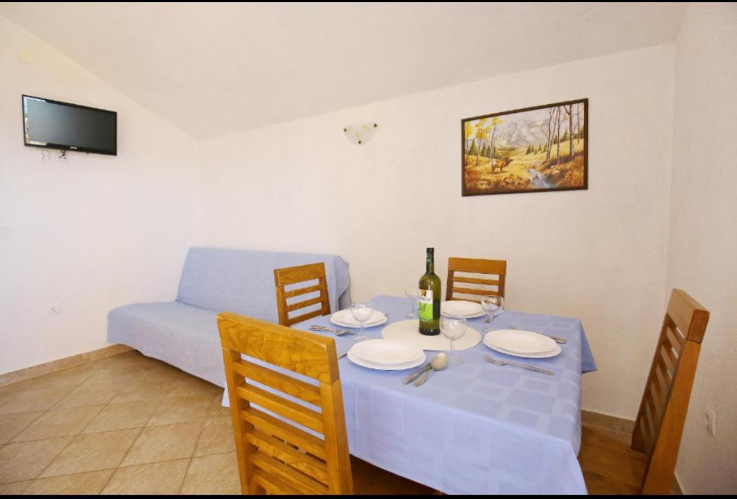 Apartmani Mirjana Трибань-Крушица Екстер'єр фото